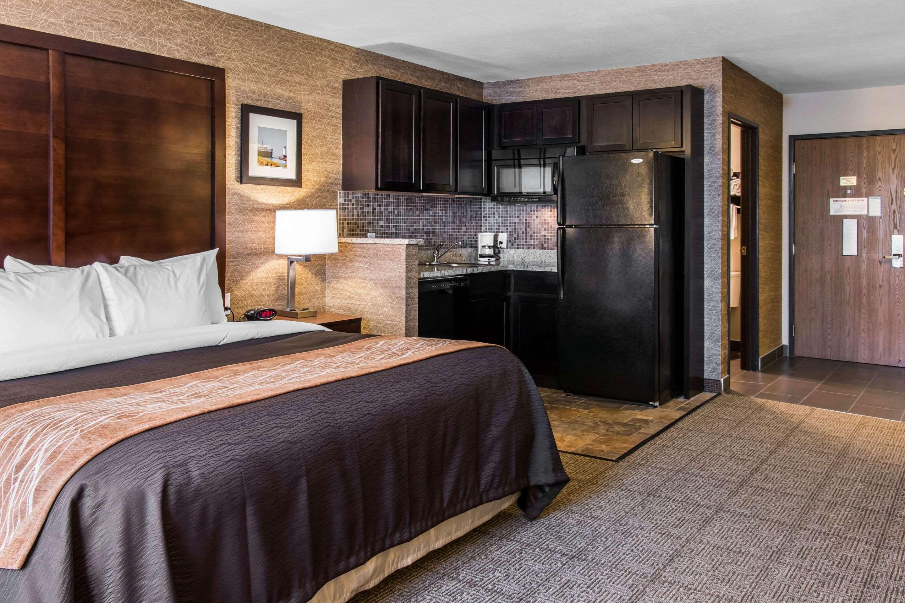 Comfort Inn Ludington Near Us-10 Ngoại thất bức ảnh