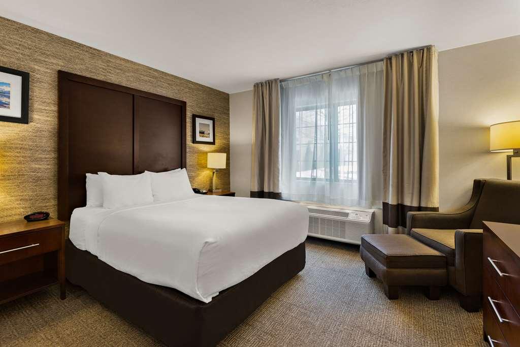 Comfort Inn Ludington Near Us-10 Phòng bức ảnh